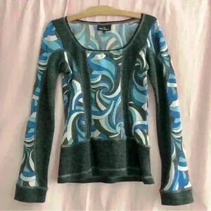 Retro  pattern warm top, 🇨🇦 Canadian Designer KarKass